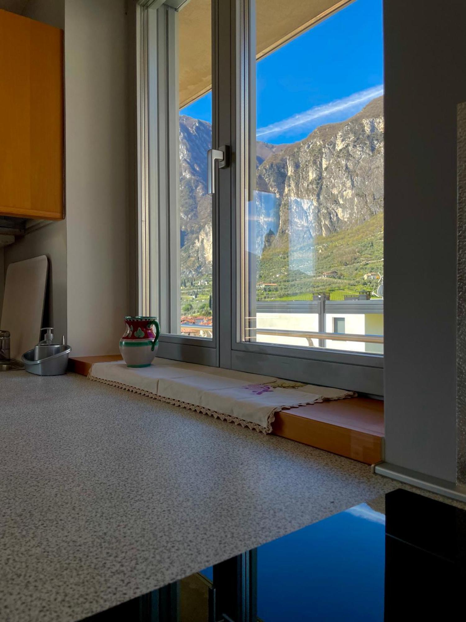 View & Chill Apartment Рива-дель-Гарда Экстерьер фото